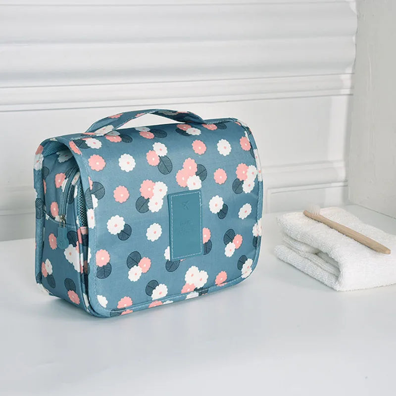 trousse de toilette femme a suspendre voyage