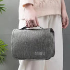 trousse toilette voyage a suspendre