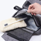 trousse voyage suspendre toilette grise travelbasics